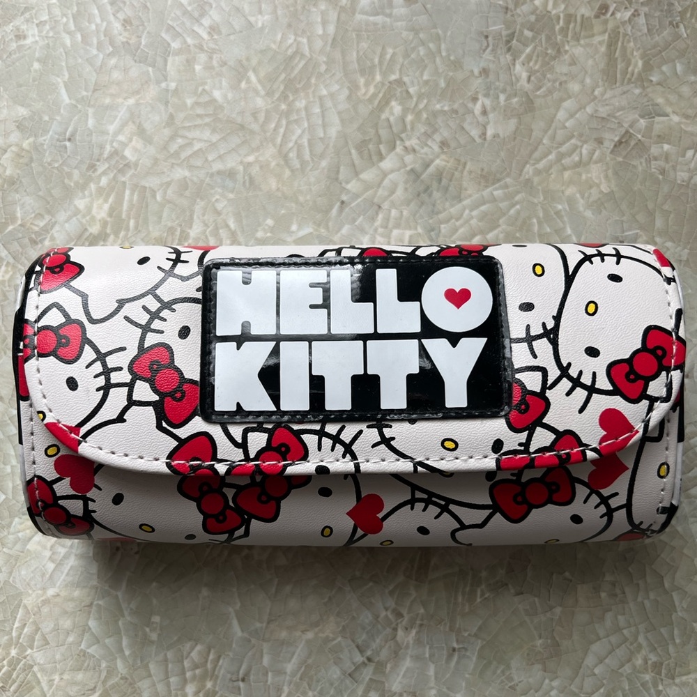 Hello Kitty Sunglasses Case